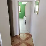 Apartament Guarda *
